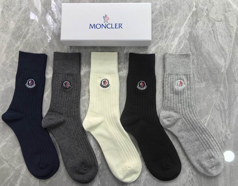 Moncler ���� 1017
